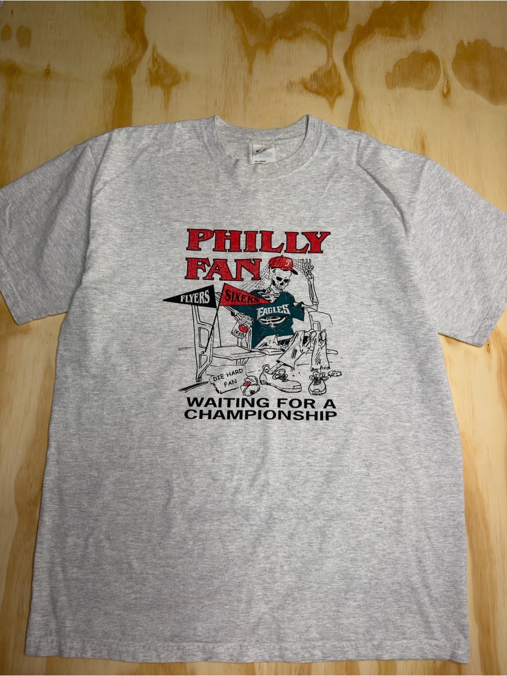 Philly Fan Eagles Sixers Flyers Vintage Graphic Tee Size L